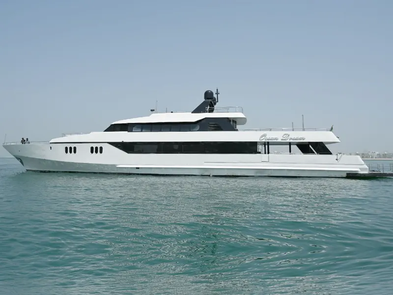 141 Feet Yacht